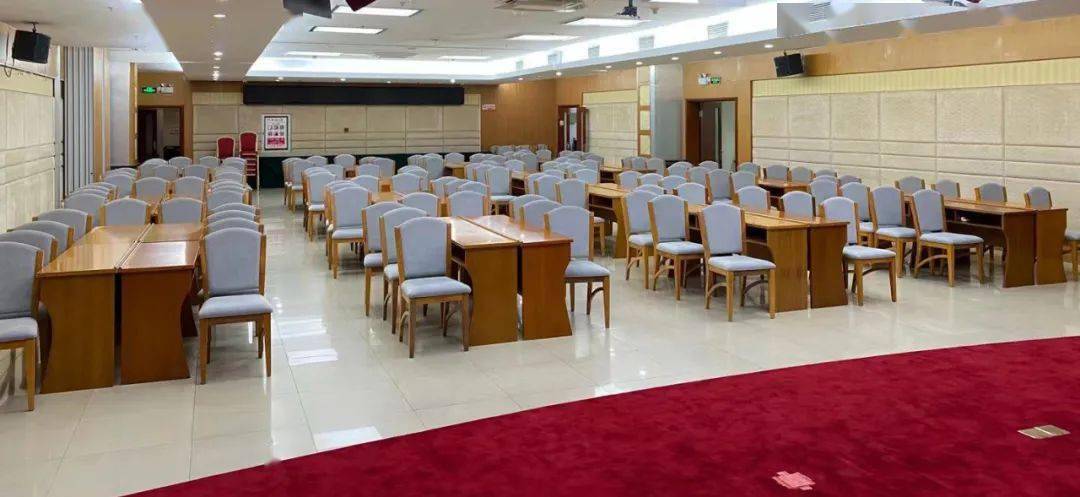 專業宴會服務與會議解決方案 島嶼式布局，B會議室，30人容納